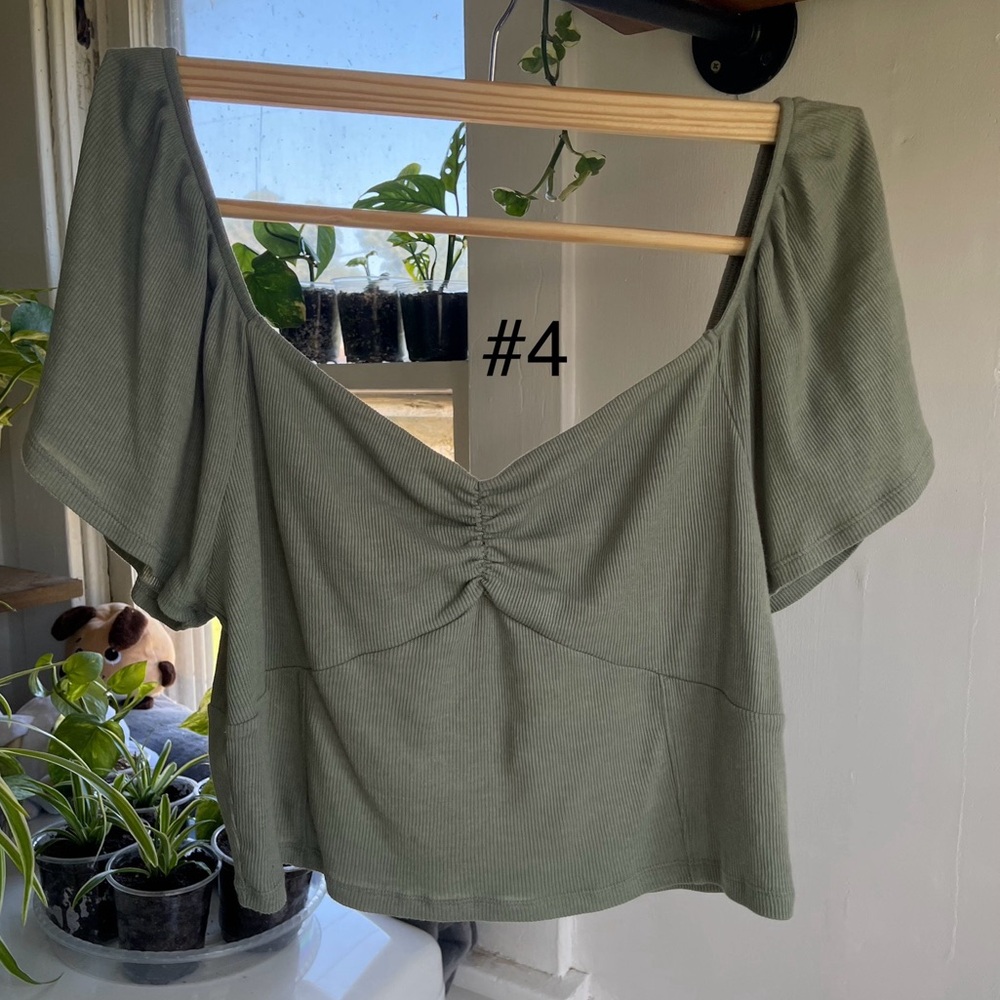 American Eagle Top
